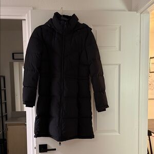 DKNY Black Quilted Puffer Coat